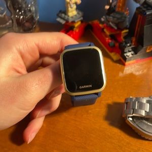 Garmin Venu Sq